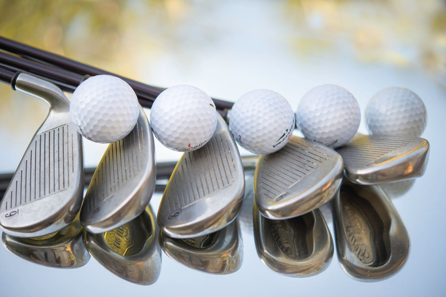 Golf equipment rental